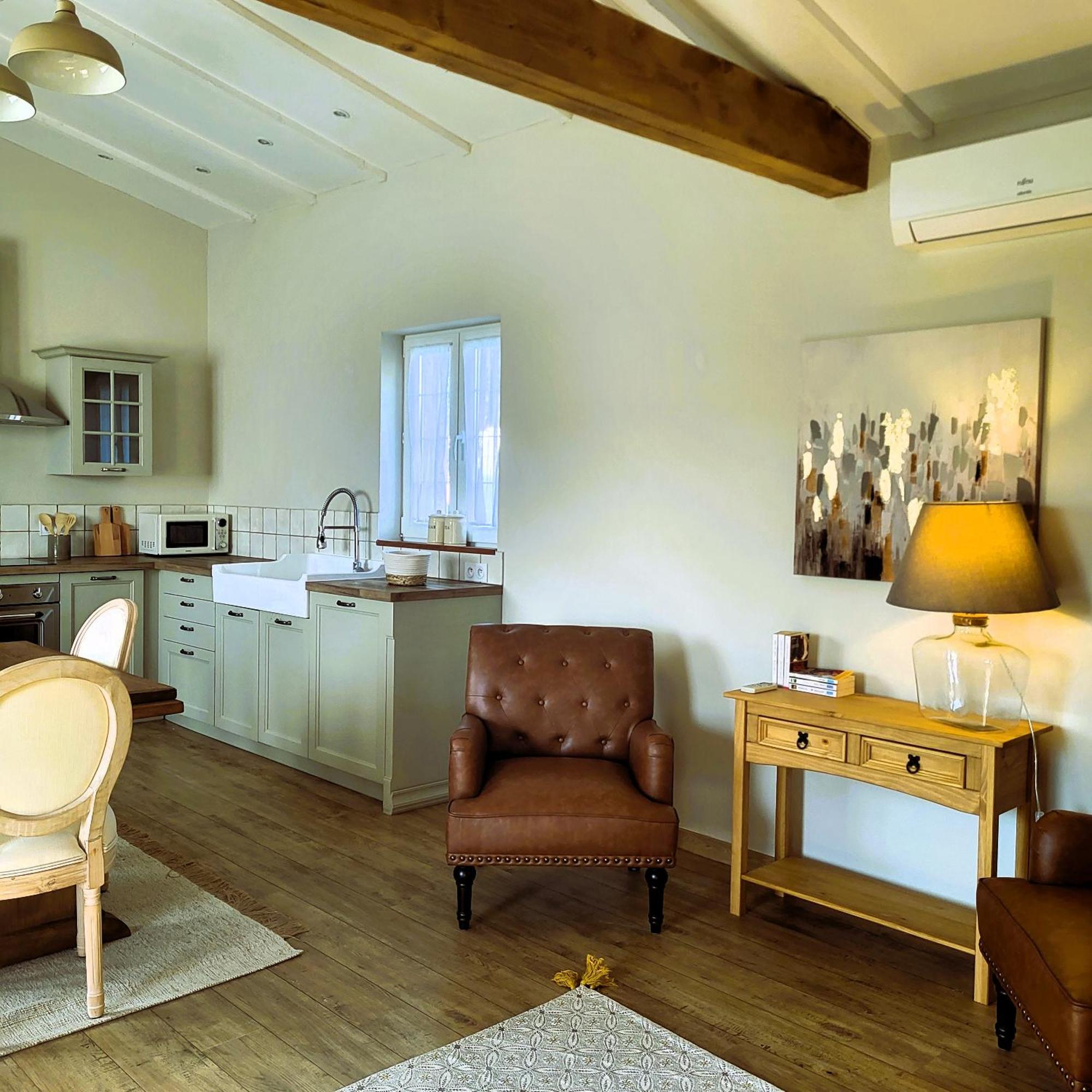 Bed and Breakfast Le Chemin Challignac Экстерьер фото